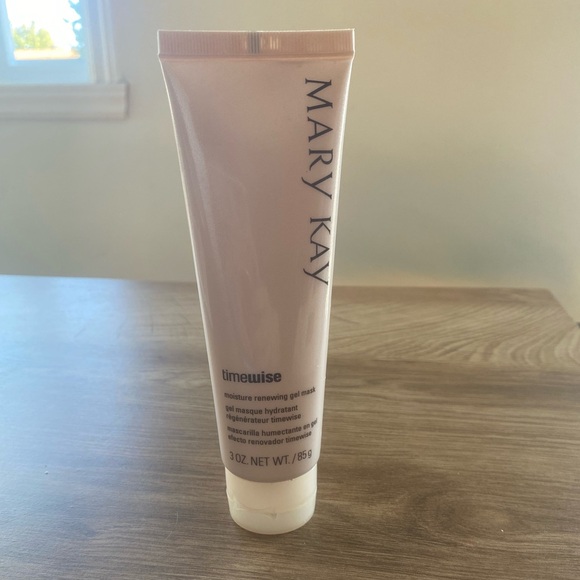 Mary Kay hydrating mask - Picture 2 of 2